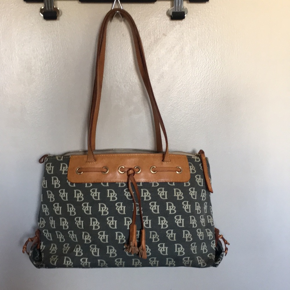 Dooney & Bourke canvas/leather medium tote